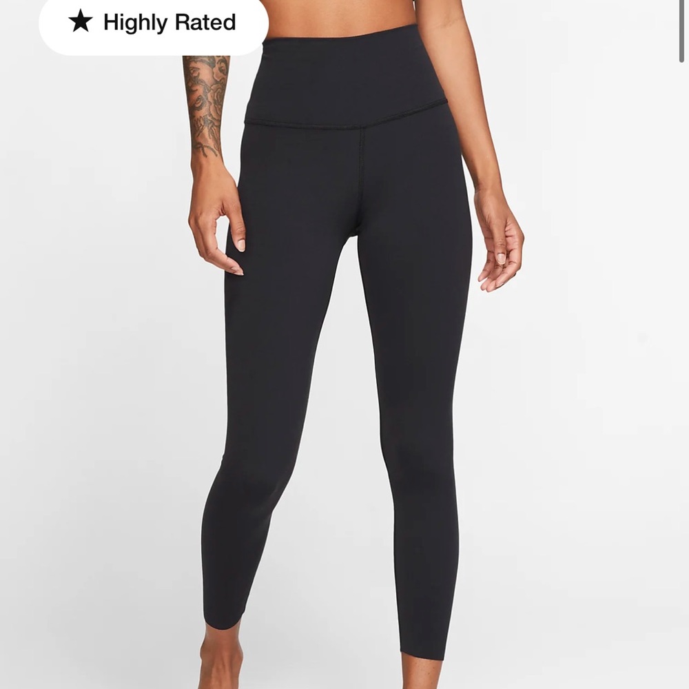Nike Yoga Dri-FIT Luxe